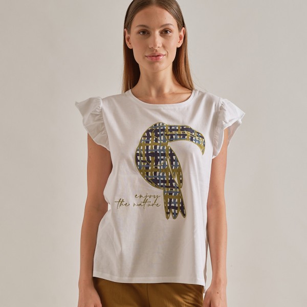 Camiseta de algodón con manga de volantes y tucan bordado.
