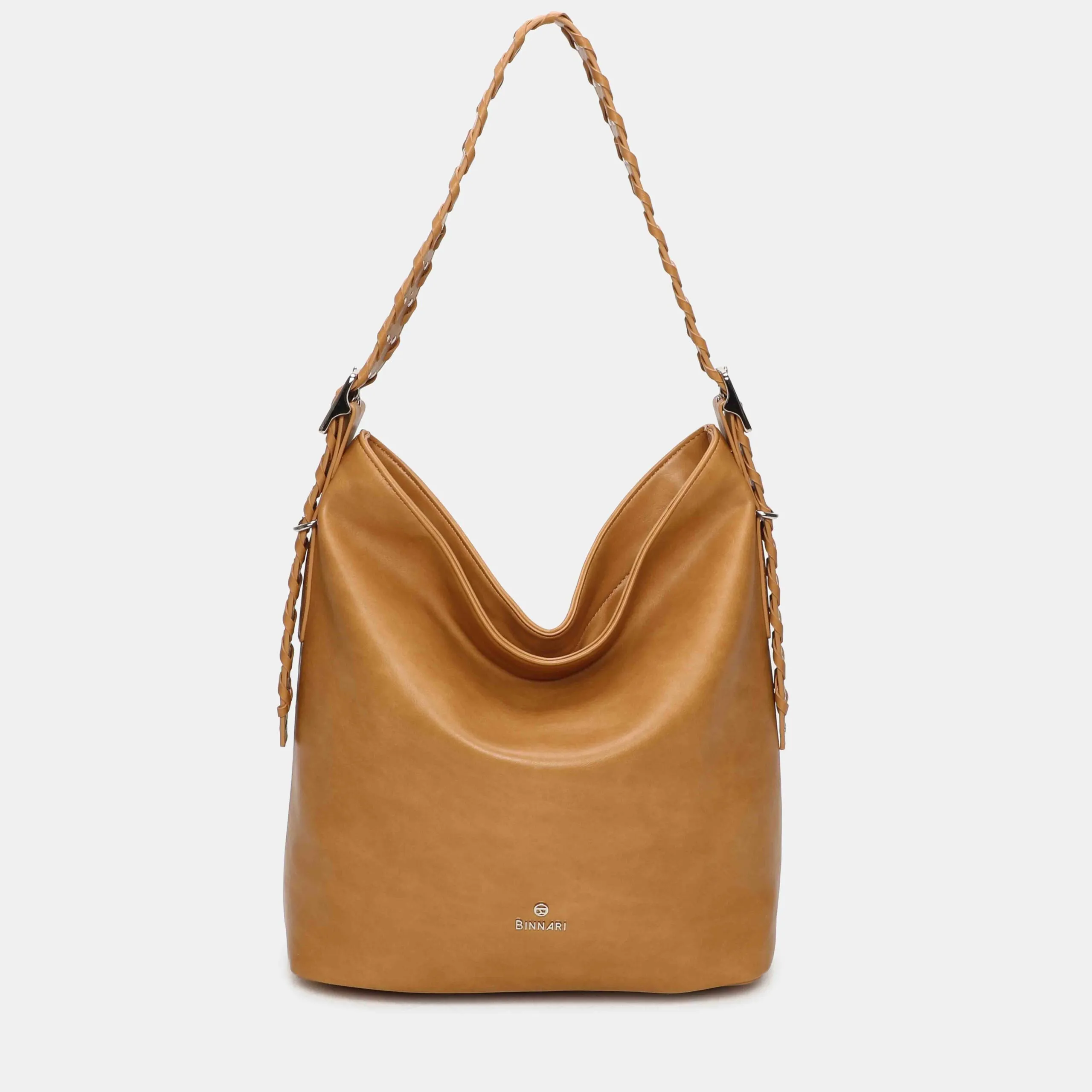 BOLSO HOMBRO ISLA Nuestro bolso de hombro Isla no podrá faltar en tu armario, ¿sabes por qué? bolso minimalista pero con un toque diferente por el asa trenzada y cómodo que podrás lucir todos las dias de verano. Lleva en la parte trasera una cremallera. Los detalles metálicos son de color nickel. Medidas: 38*33*12