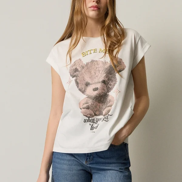 Camiseta de cuello redondo con strass.